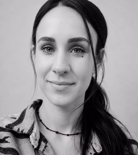 LAURA BUSSIERE